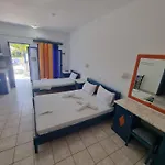 Leonidas Studios & Apartments
