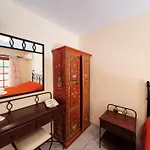 Villa Eleni Seaside Apartments