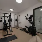 Sancy Luxury Villa I 400M Beach, 