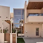 Ficus Seafront Villa, Eco Pool & Close To Beach, By Thinkvilla