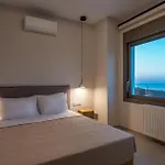 Leon Luxury Home In Rethymno
