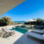 Luxury Villa Asana