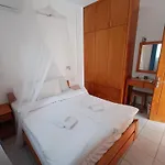 Kalamaki Holidays - Finikas Studios & Apartments