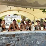 Campana Junior For Up To 8 Vacationers