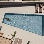 Kymani Boutique Hotel & Suites