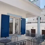 Rose Garden Hotel