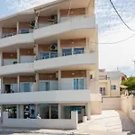 Lily Of Crete 1 - Sea & Beach Front Apartment