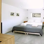 Villa Aires Fuer 6 Personen Und 4 Kinder