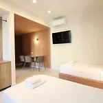 Philoxenia Apartments