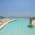 Hermes Sea View