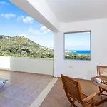 Argyro Villa