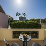 Villa Ifigeneia Private Hot Tub Rooms