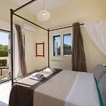 Villa Ifigeneia Private Hot Tub Rooms