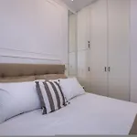 Cherry Central Luxury Suites
