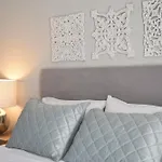 3 Bdr Apartment 5 Km From The City