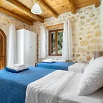 Villa Asteria Private Heated Pool