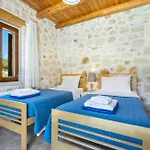 Villa Asteria Private Heated Pool