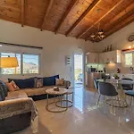 Villa Rose By Posarellivillas