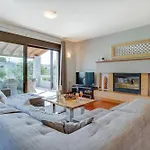 Villa Ampelaki - Premium Villa With Heated Pool