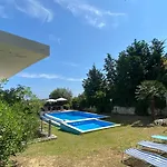 Villa George