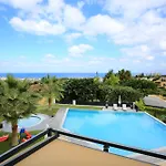 Orama Luxury Villa 4 Bedrooms With Private Pool