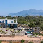Villa Zenora