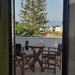 Antigoni Apartments 'Olive Room'