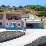 Iconic Villa With Private Pool And Sea View