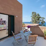 Thecretan Apartments