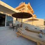 Ocean Blue I, Seaside Suite
