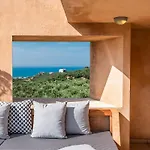 Annaniko Villa, Amazing Views, Spacious Pools