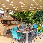Villa Kostas Maria By Villa Plus