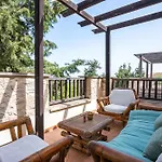 Retreat Homes Apokoronas