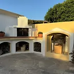 Golden Horizon Retreat, Tranquil Atmosphere Next To The Sea!