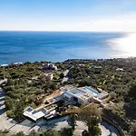 Jamyti Villa