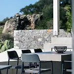 Villa Chelidoni