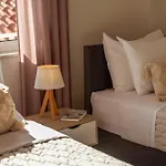 Sea Daffodil Apartments