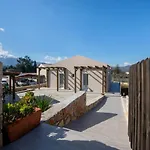 Villa Pervana- Private Pool - Close To The Beach