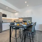Myrtle Villa By Vintage Travel