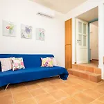 Stone Built Private Villa Emerald With Pool, 30M To Beach & Bbq!