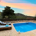 Apple Green Villa Privater Pool