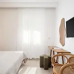 Amelia Luxury Living Mantaka
