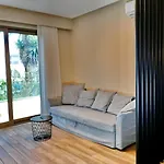 Goldenroyalsuites