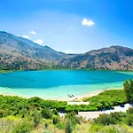 Minoas Villa Mit Beheiztem Pool