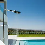 Elegante Villa Mit Beheiztem Pool Und Fantastischer Aussicht
