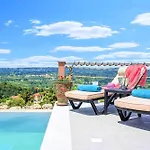 Villa Vardis Mit Privatem Pool