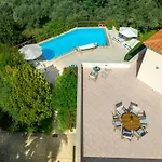 Villa Manolia