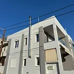 Lotlight House