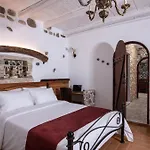 Lotzetta Suites By Estia