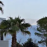 Delfini Apartments